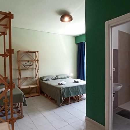 Casa Base Hotel Bari Eksteriør billede