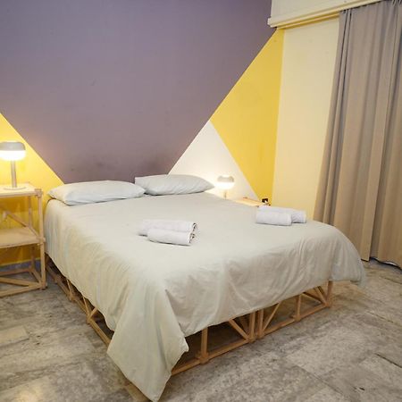 Casa Base Hotel Bari Eksteriør billede