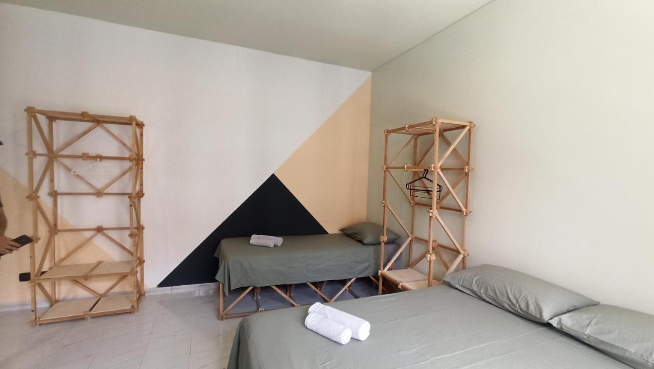 Casa Base Hotel Bari Eksteriør billede