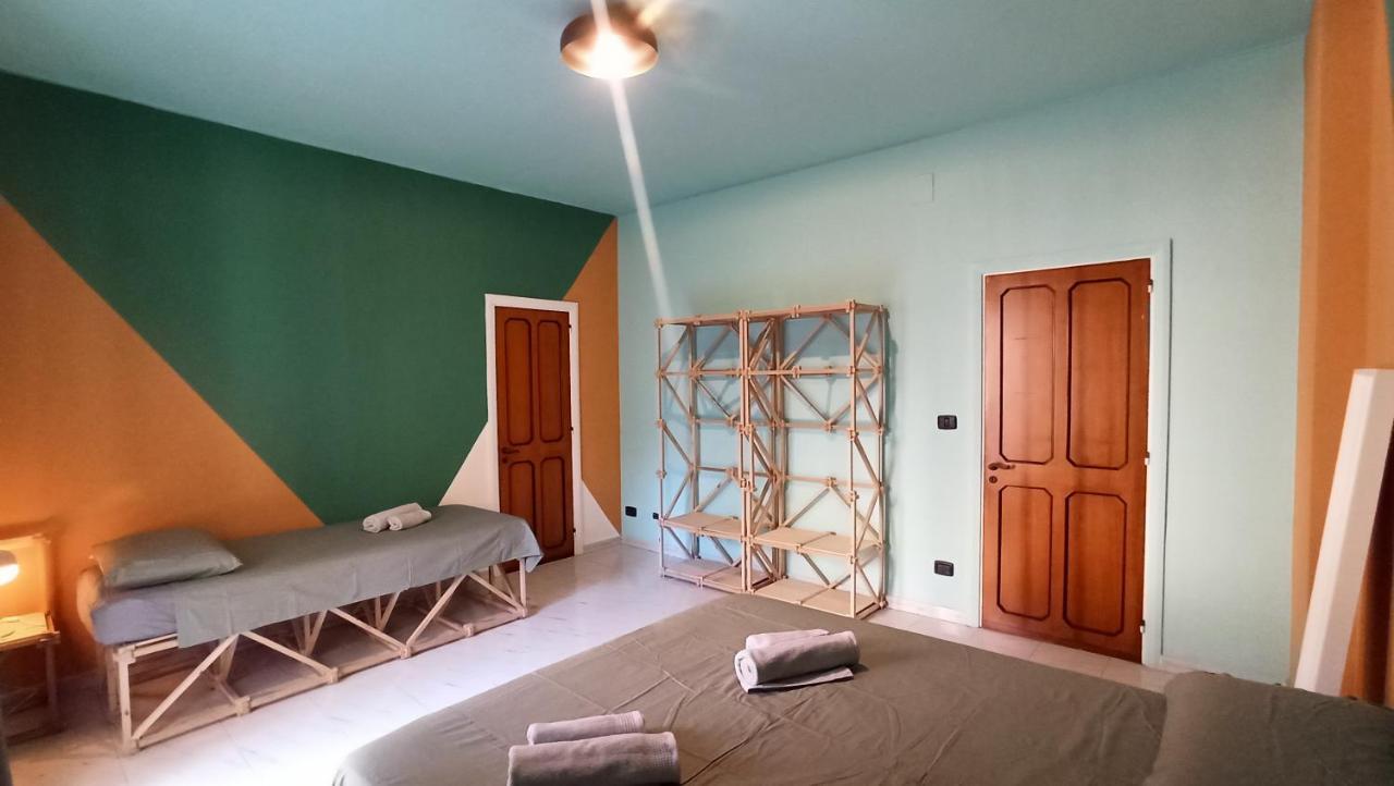 Casa Base Hotel Bari Eksteriør billede